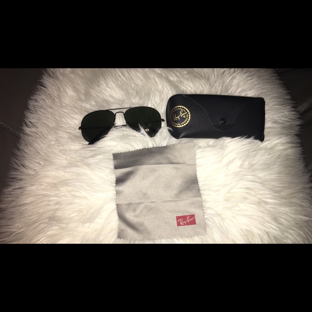 Brand new polarized ray bans